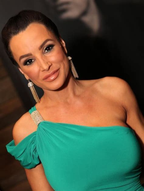 When it comes to Queens of Porn, you cannot avoid hearing about Lisa Ann. . Lissa ann pron